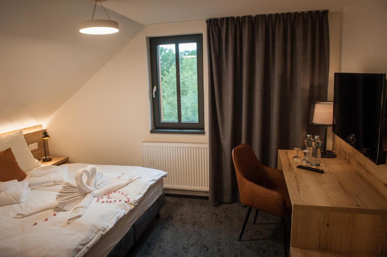 Resort Orsino Horní Planá Exteriör bild